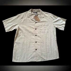 PJ Paul Jones Men’s Button Up Short Sleeve Shirt Natural Color NWT Size Medium
